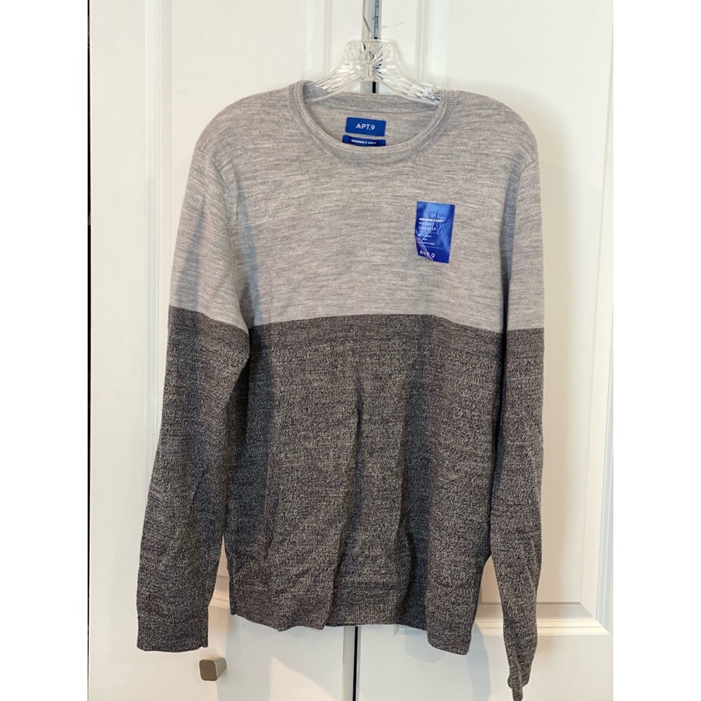 Men’s sweater